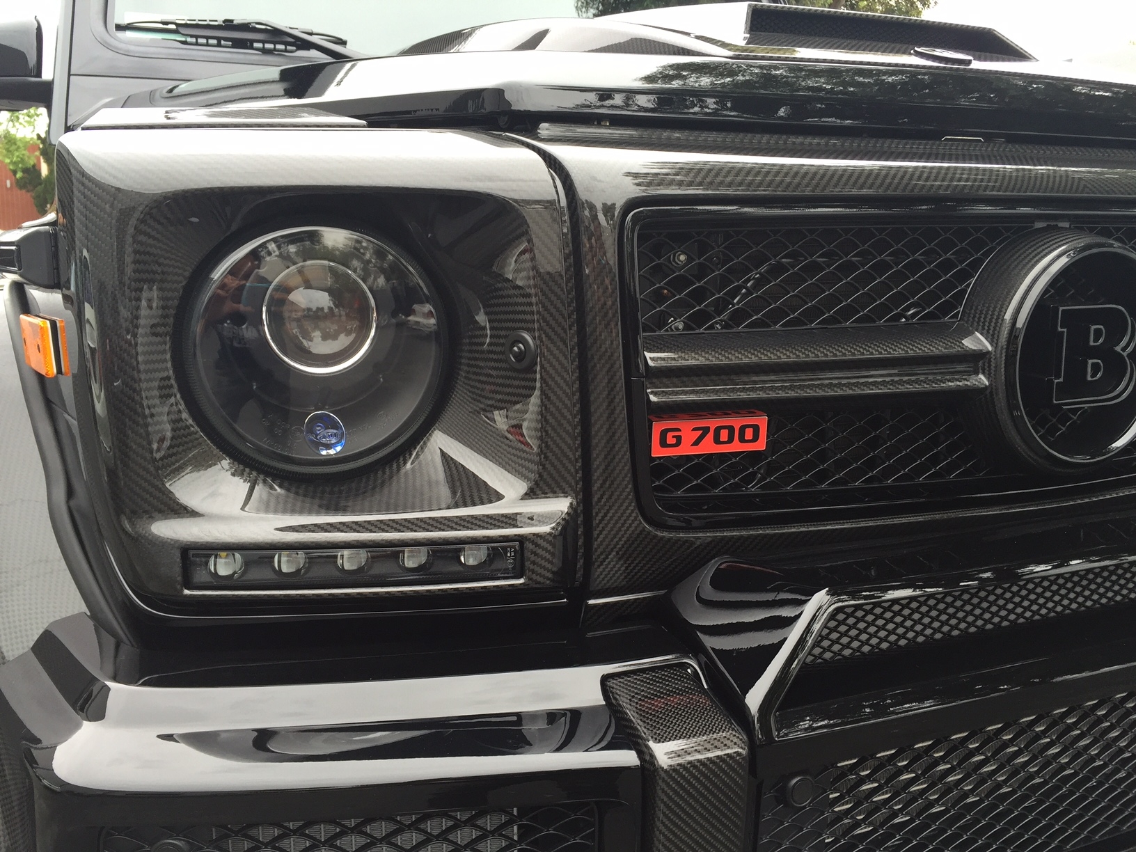 BRABUS Design Radiator Grille Visible Carbon Glossy for G63/G65, G63 6x6, G500 4x4-0