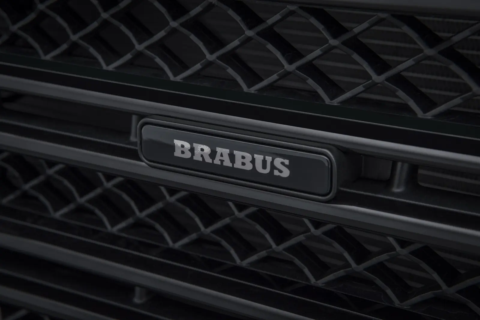 BRABUS Lettering for Radiator Grille Illuminated for G500/G550 -0