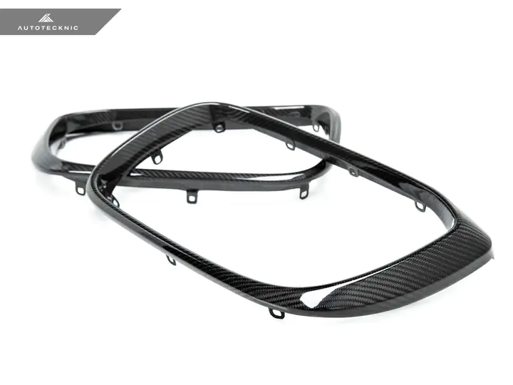 AUTOTECKNIC DRY CARBON GRILLE SURROUND SET – G01 X3 | G02 X4 PRE-LCI