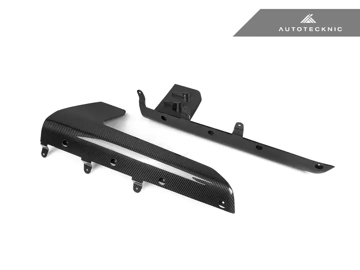 AUTOTECKNIC DRY CARBON SIDE SKIRT WINGLET SET – G87 M2