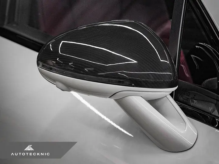 AUTOTECKNIC REPLACEMENT DRY CARBON MIRROR COVERS – PORSCHE 95B MACAN