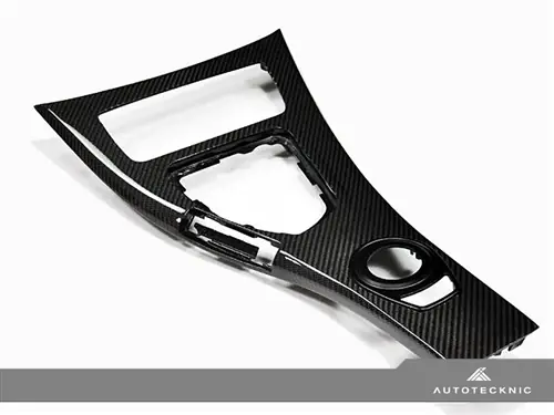 AUTOTECKNIC REPLACEMENT CARBON FIBER INTERIOR CENTER CONSOLE – E90 M3 | E92 M3 | E93 M3