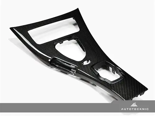 AUTOTECKNIC REPLACEMENT CARBON FIBER INTERIOR CENTER CONSOLE – E90 M3 | E92 M3 | E93 M3