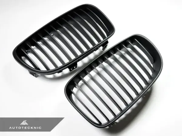 AUTOTECKNIC STEALTH BLACK FRONT GRILLE SET – E82 1-SERIES & 1M