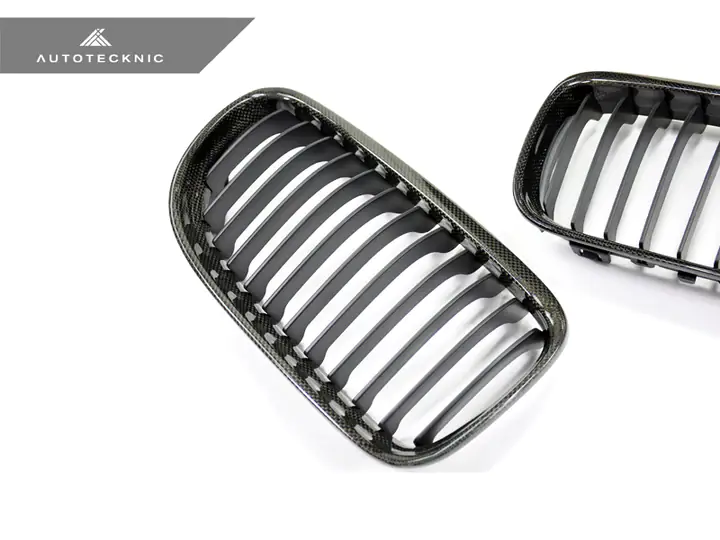 AUTOTECKNIC CARBON FIBER FRONT GRILLE SET – E90/ E91 3-SERIES LCI