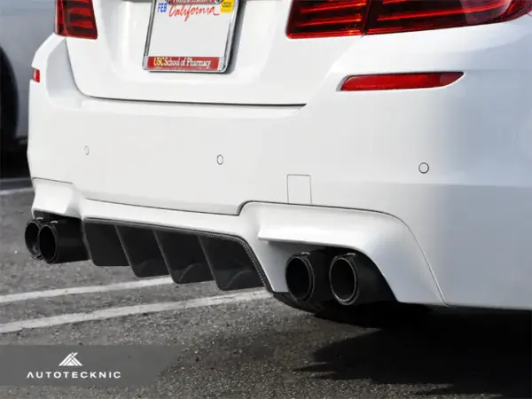 AUTOTECKNIC DRY CARBON COMPETITION CENTER DIFFUSER – F10 M5