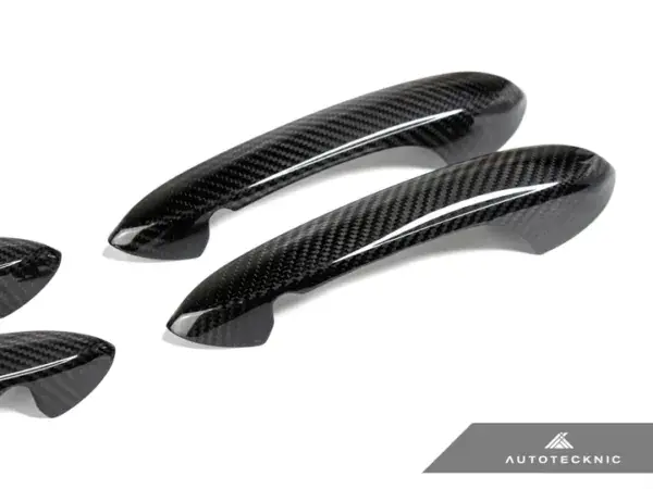 AUTOTECKNIC DRY CARBON DOOR HANDLE TRIM SET – G42 2-SERIES COUPE