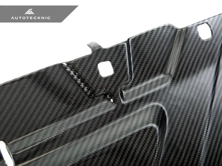 AUTOTECKNIC DRY CARBON FIBER COOLING SHROUD – G22/ G26 4-SERIES