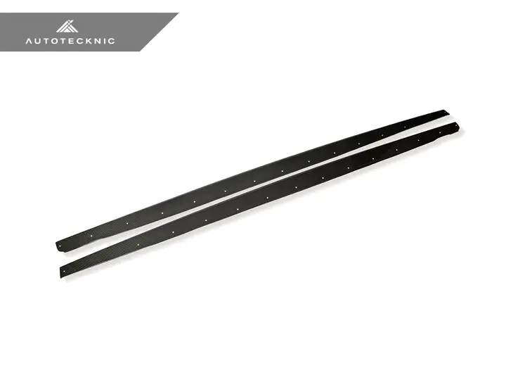 AUTOTECKNIC DRY CARBON FIBER SIDE SILL SET – G01 X3 | G02 X4